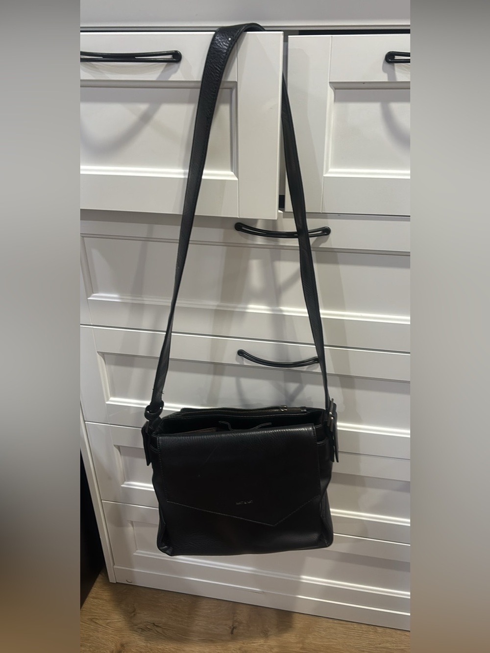 Matt and Nat  Crossbody bag.